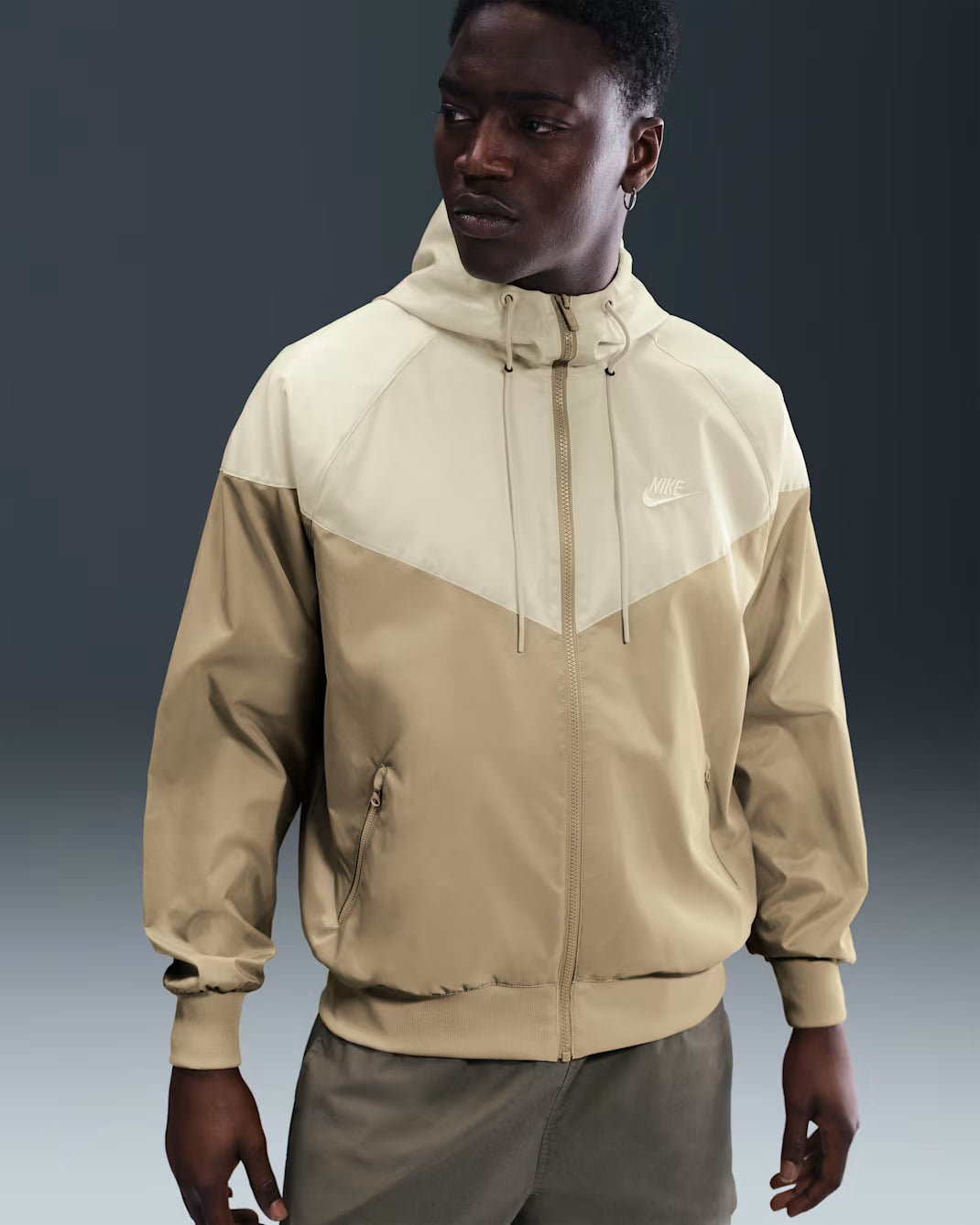 Nike - Veste Windrunner - Crème